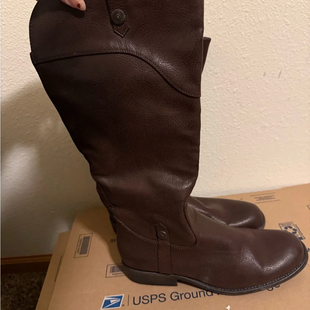 Unr8ed Brown Knee-High‎ Leather Boots